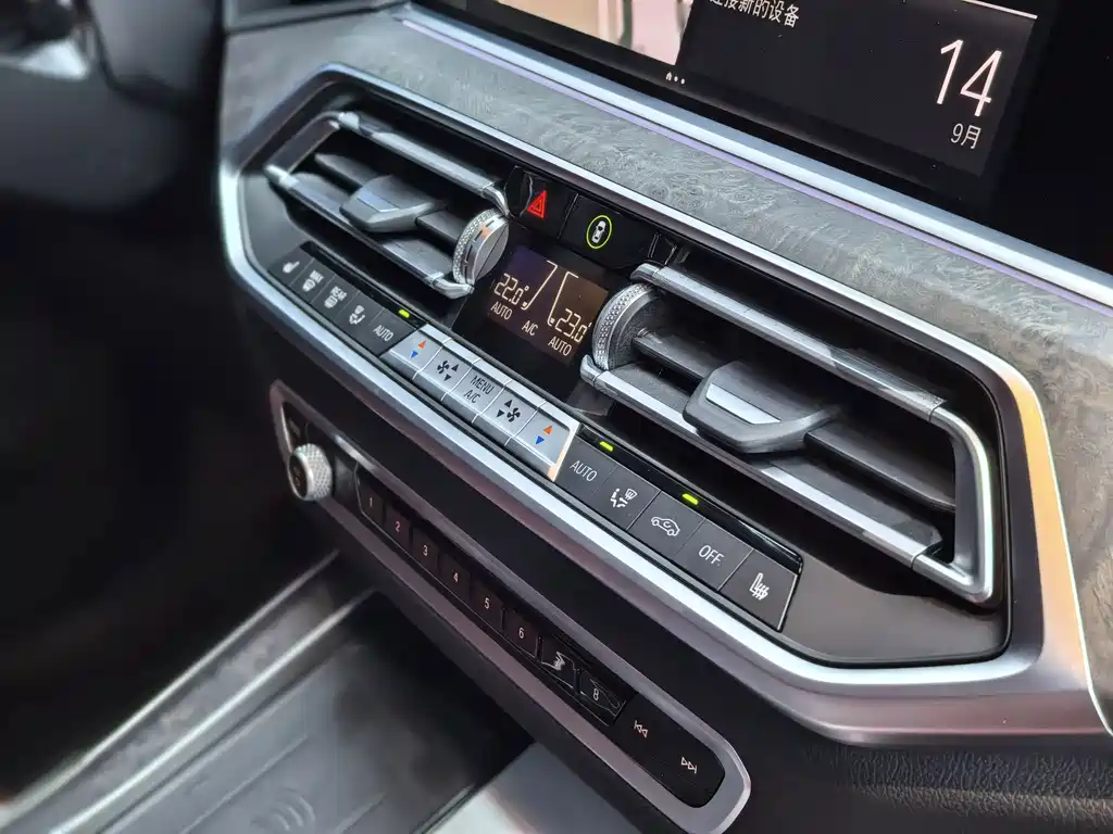 BMW X5 — миниатюра 26