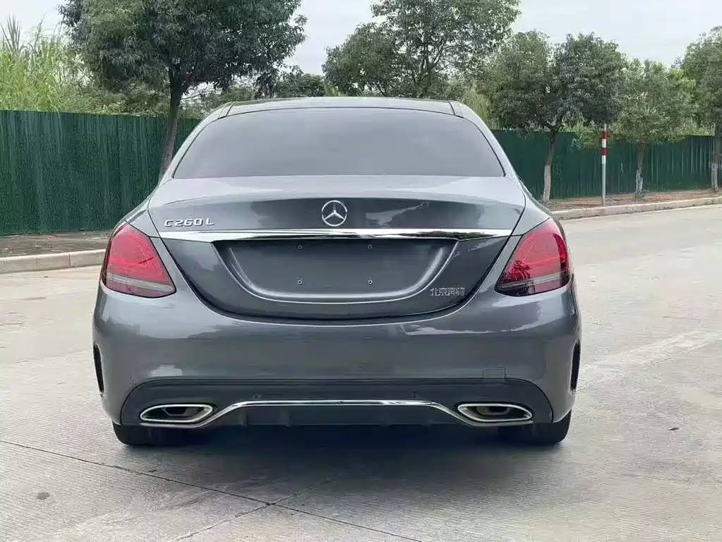 Mercedes-Benz C-Class — миниатюра 8