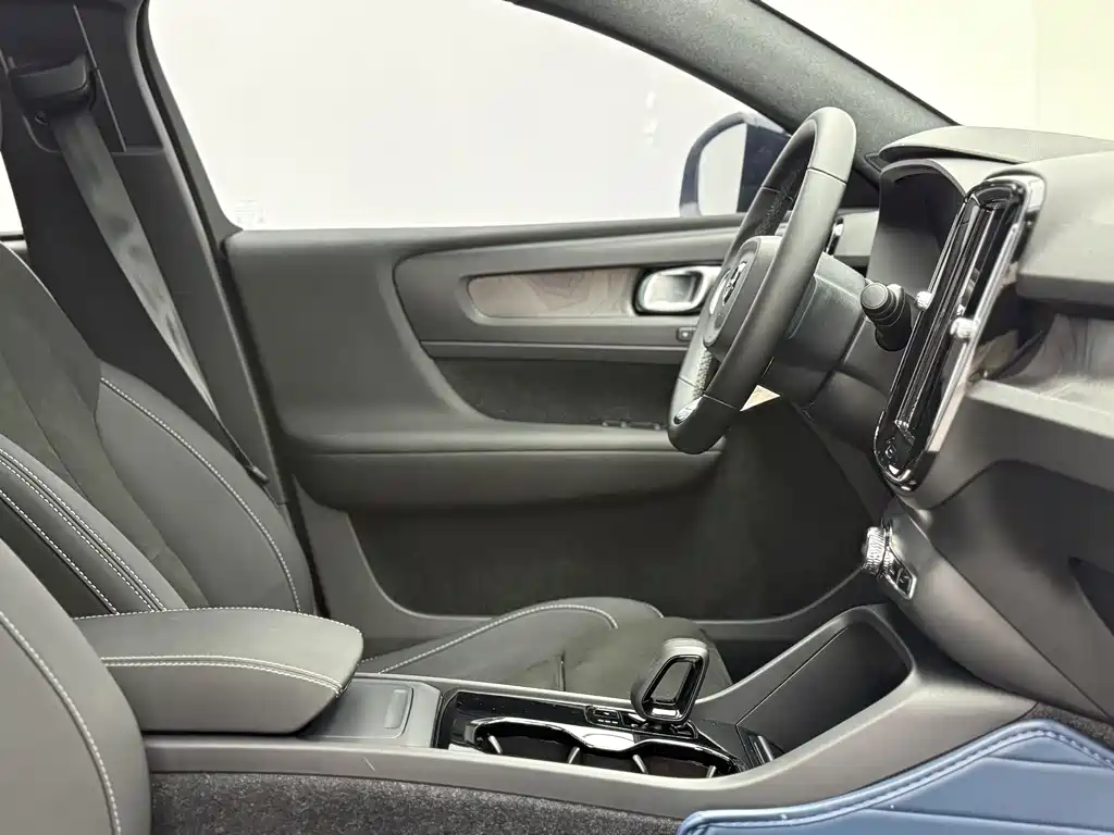 Volvo C40 — миниатюра 19