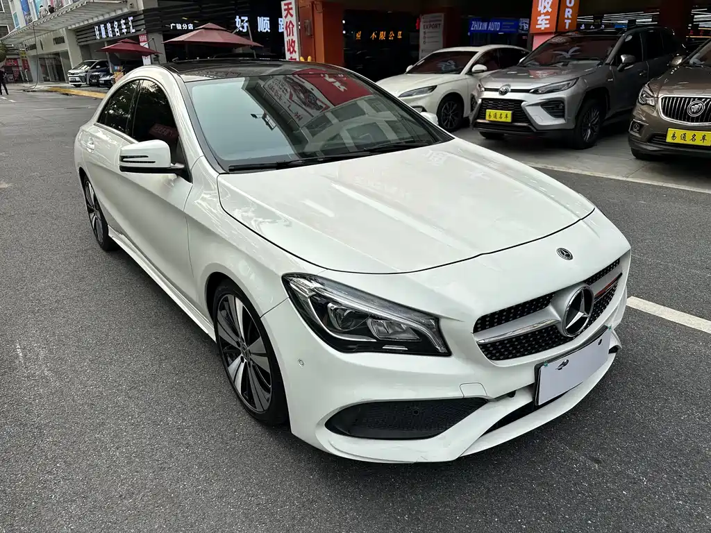 Mercedes-Benz CLA 2018 CLA 200 Fashion