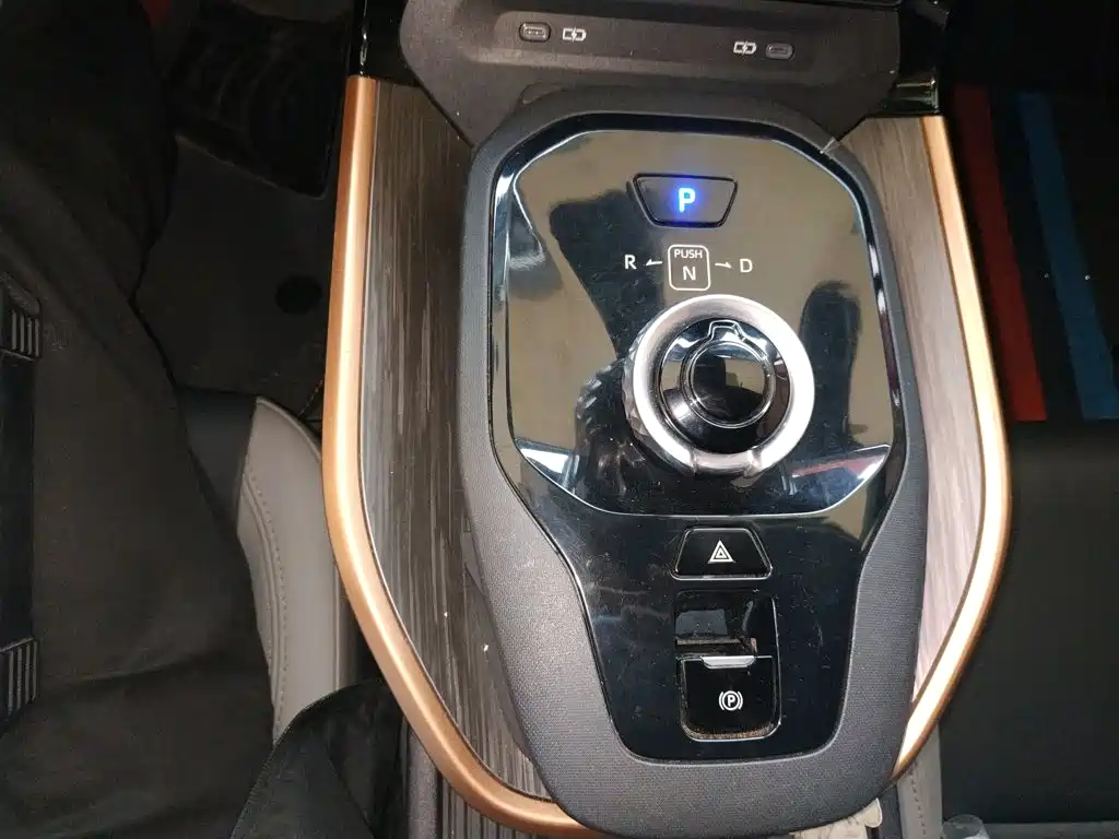 Toyota bZ3 — миниатюра 14