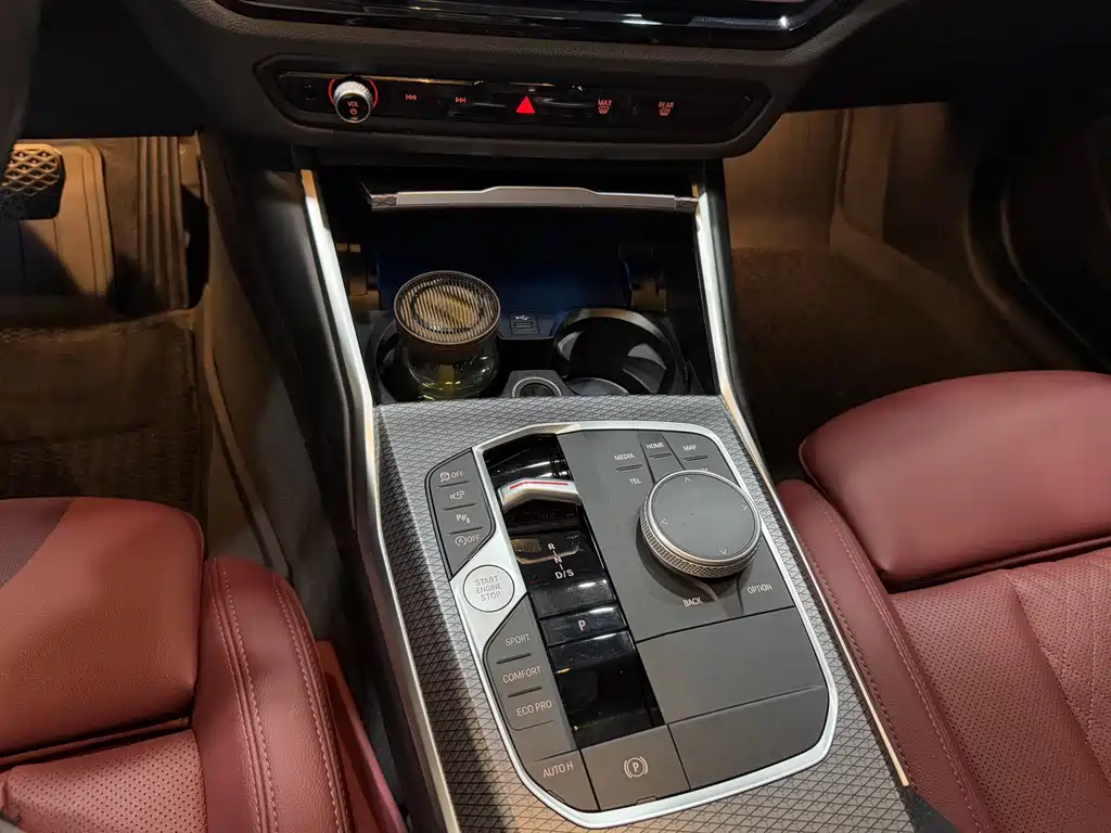 BMW 3 Series — миниатюра 8
