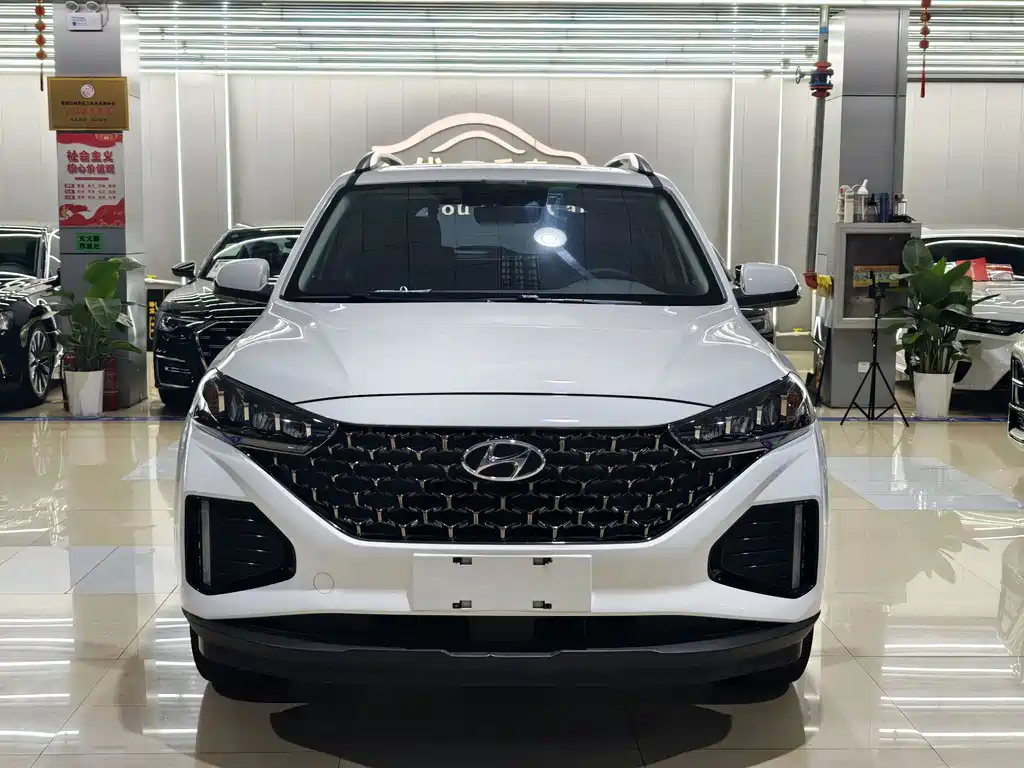 Hyundai ix35 — миниатюра 2