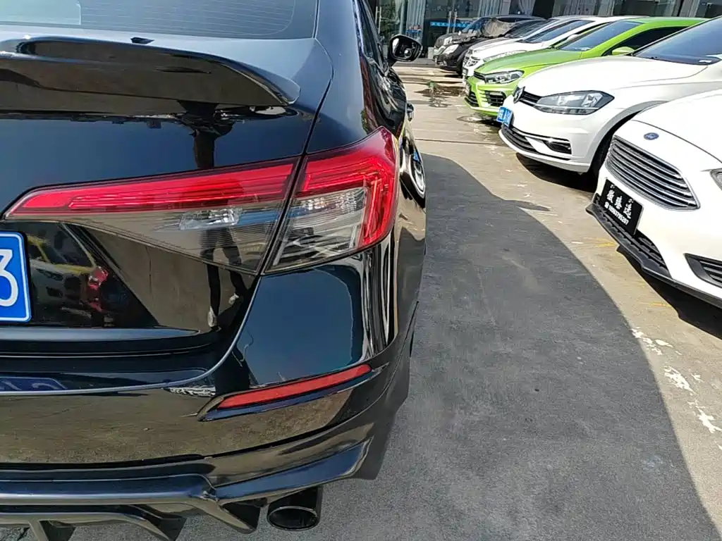 Honda Civic — миниатюра 8
