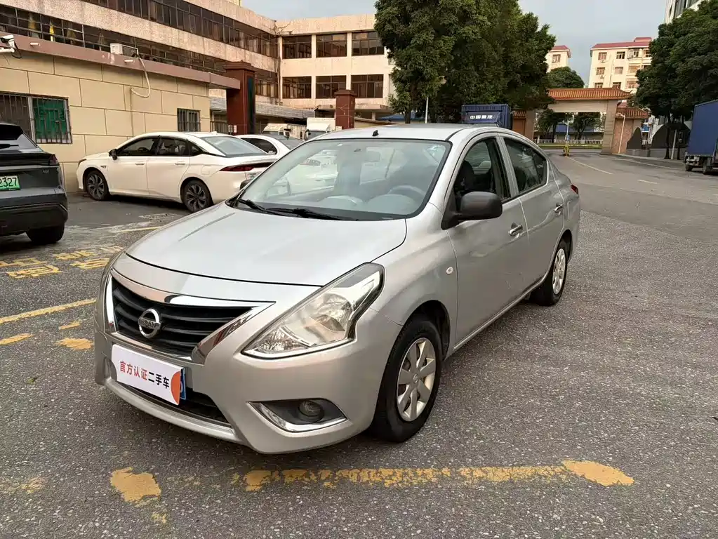 Nissan Sunny