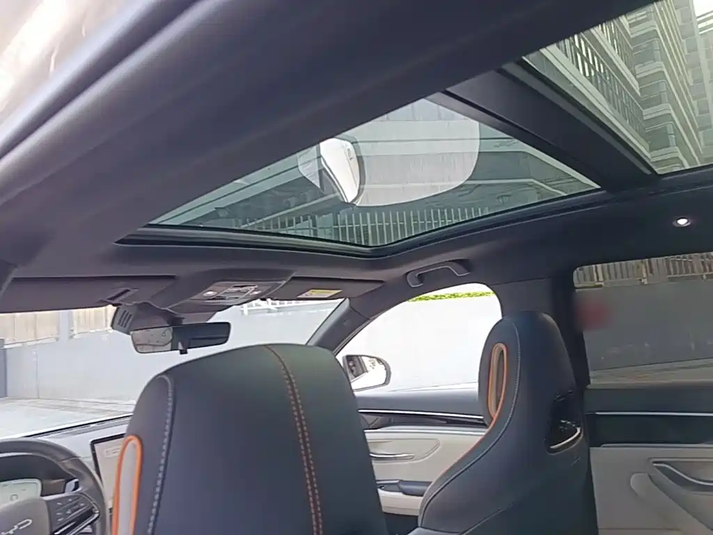 BYD PLUS New Energy — миниатюра 18