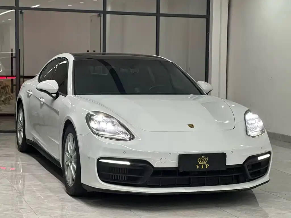 Porsche Panamera — миниатюра 3
