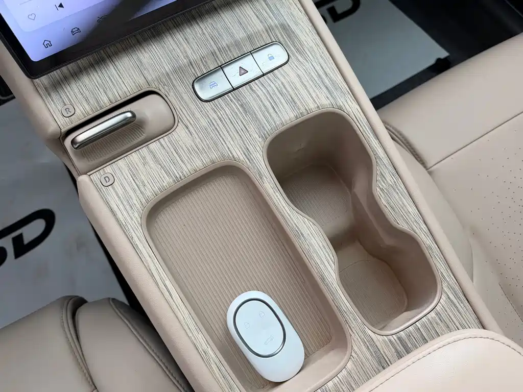 NIO ET7 — миниатюра 8