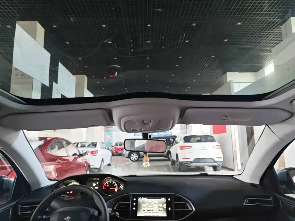 Peugeot 308S — миниатюра 18