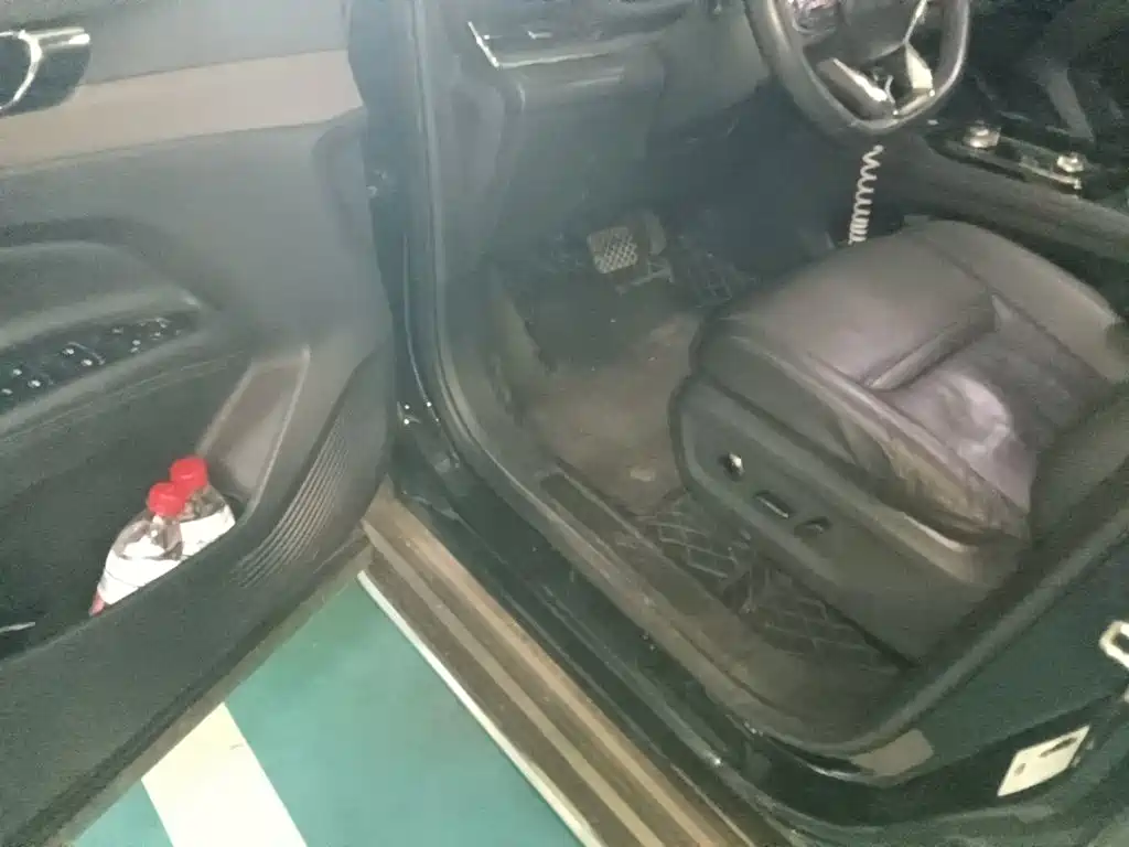 Ford Equator Sport — миниатюра 12