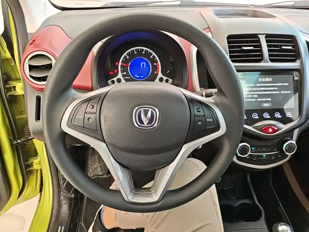 Changan BenBen — миниатюра 11
