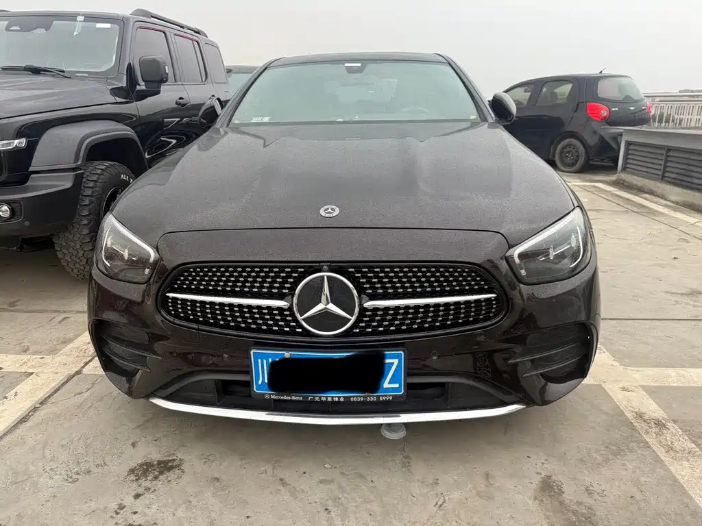 MERCEDES-BENZ E CLASS