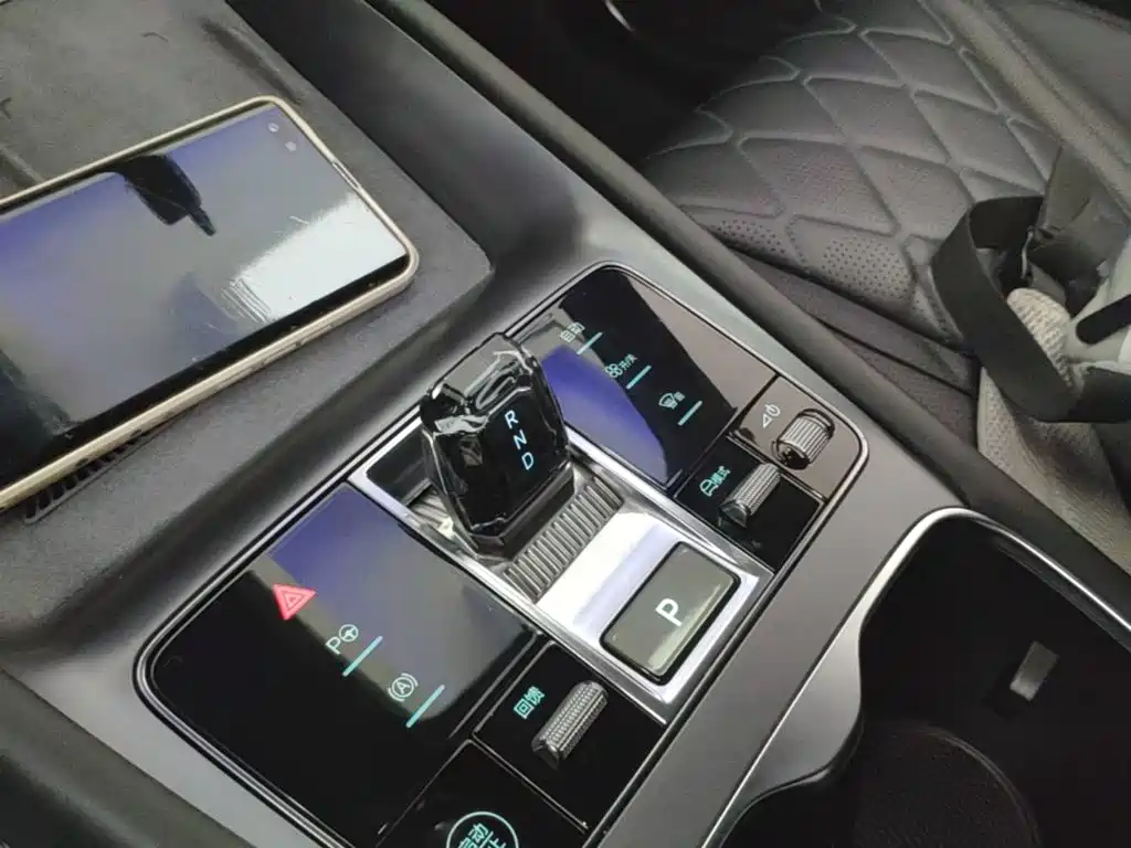 BYD Sealion 07 EV — миниатюра 14