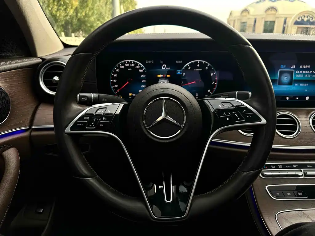 Mercedes-Benz E-Class E 2021 E 300 L Fashion