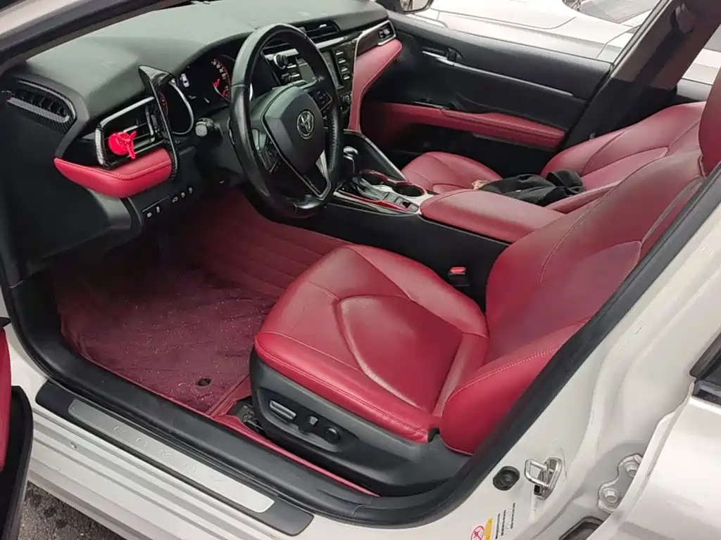 Toyota Camry — миниатюра 15