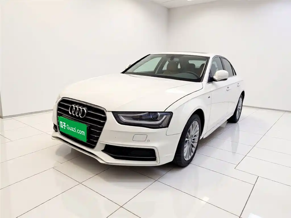 Audi A4L 2016