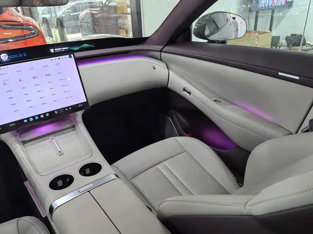 XIAOMI CAR XIAOMI YU7