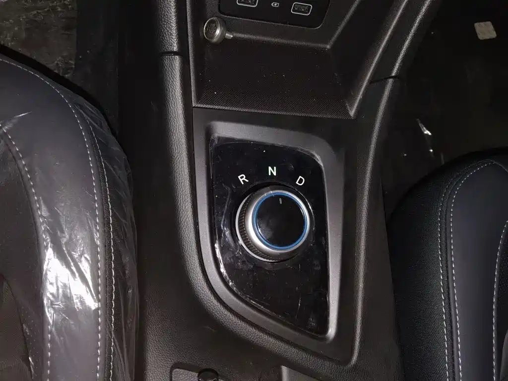 Guojin Auto Junxing — миниатюра 7