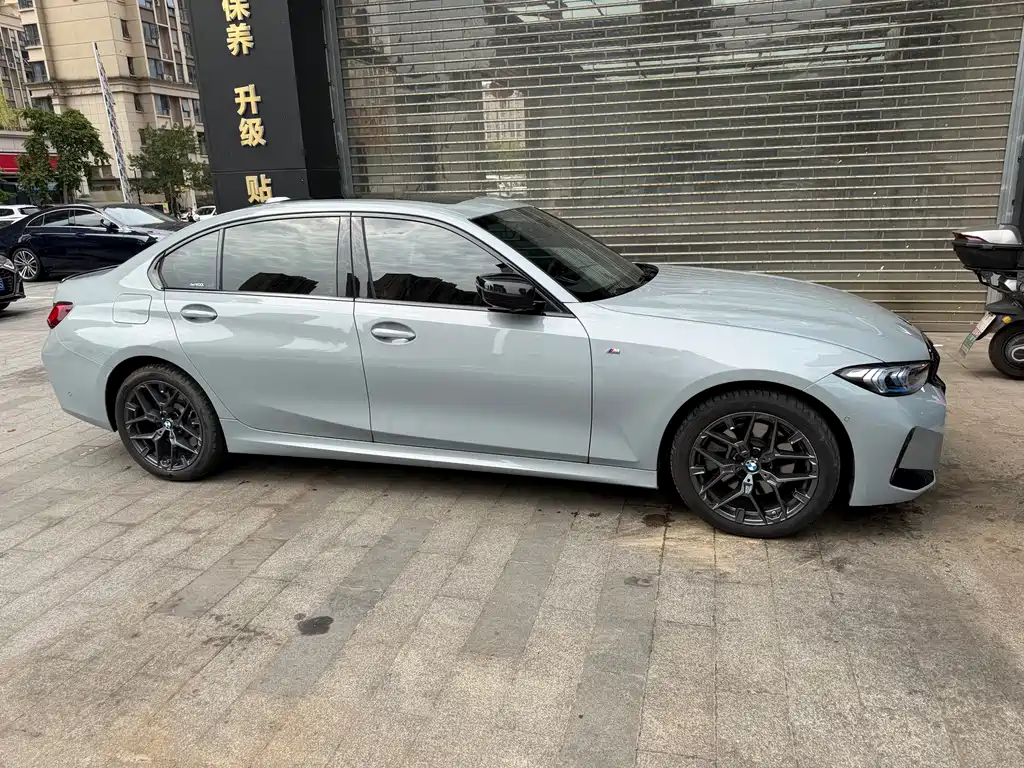 BMW 3 Series — миниатюра 4