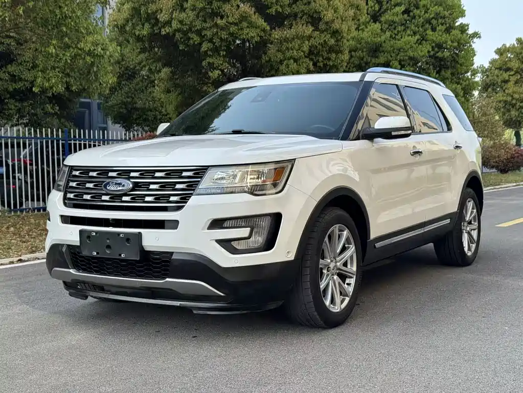 Ford Explorer (Import) 2017