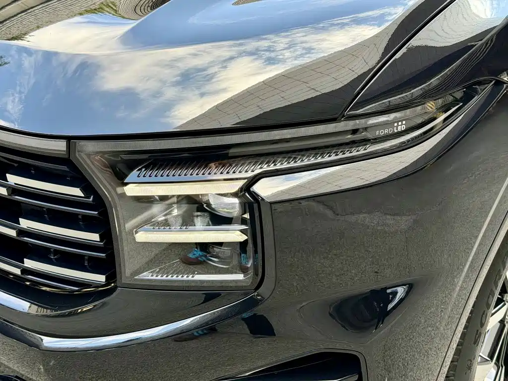 Ford Edge — миниатюра 14