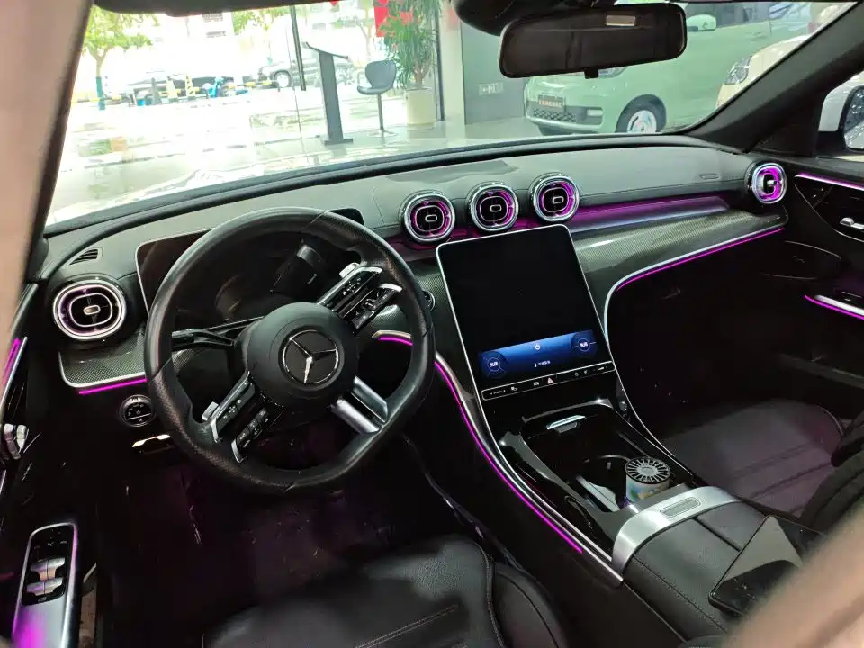 Mercedes-Benz C-Class — миниатюра 9