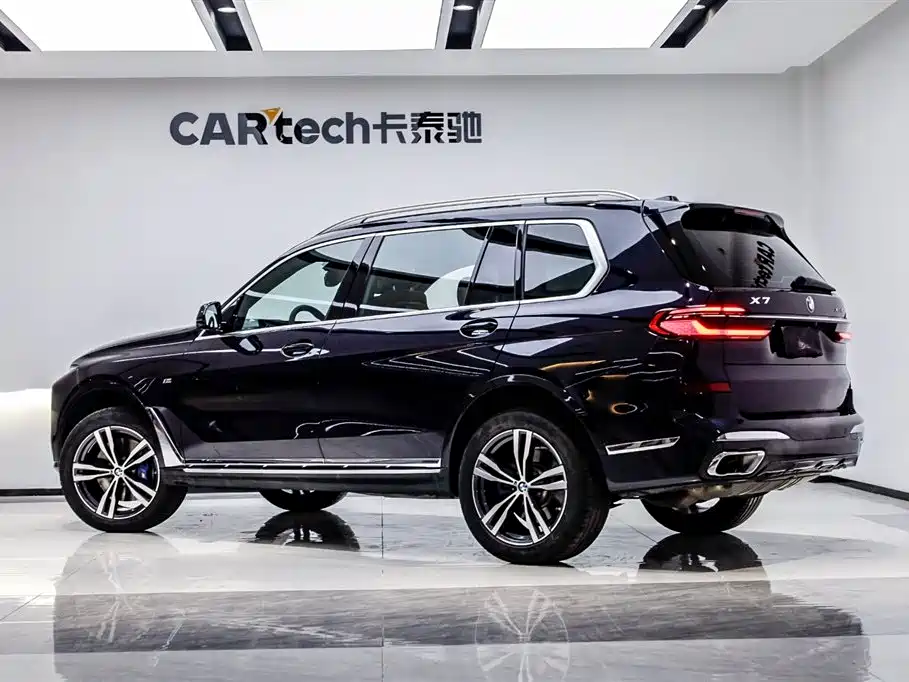 BMW X7 2023 xDrive40i Premium M Sport