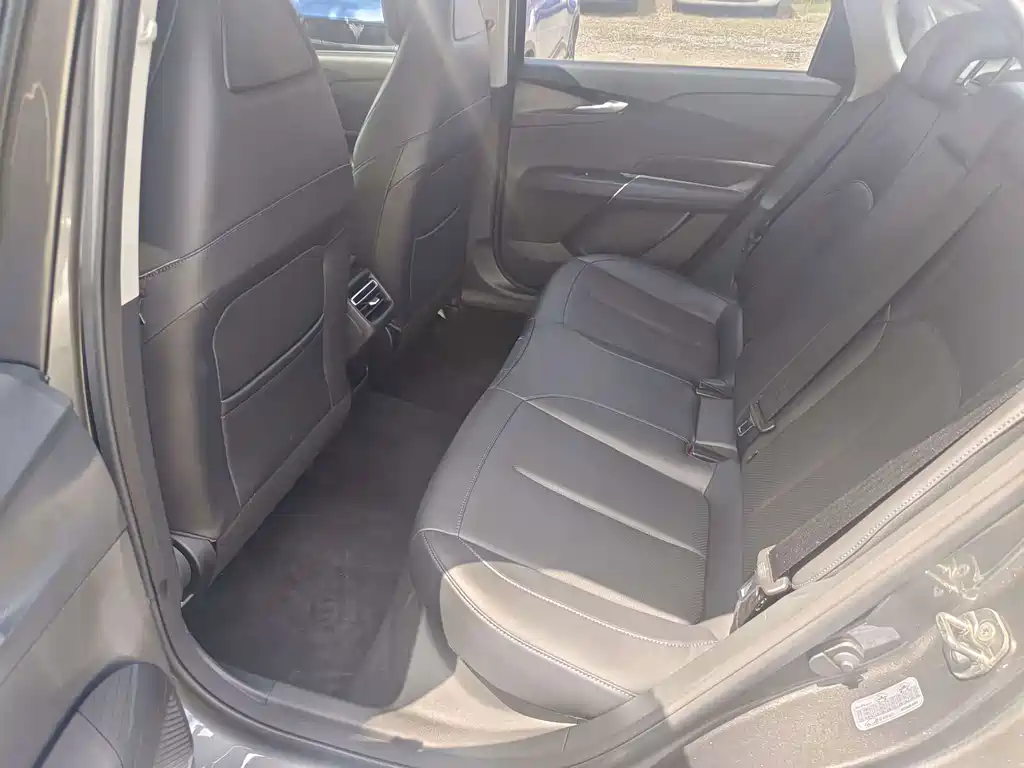 Changan Yida — миниатюра 10