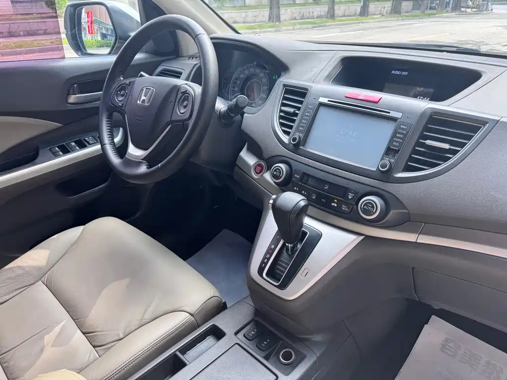 Honda CR-V — миниатюра 16