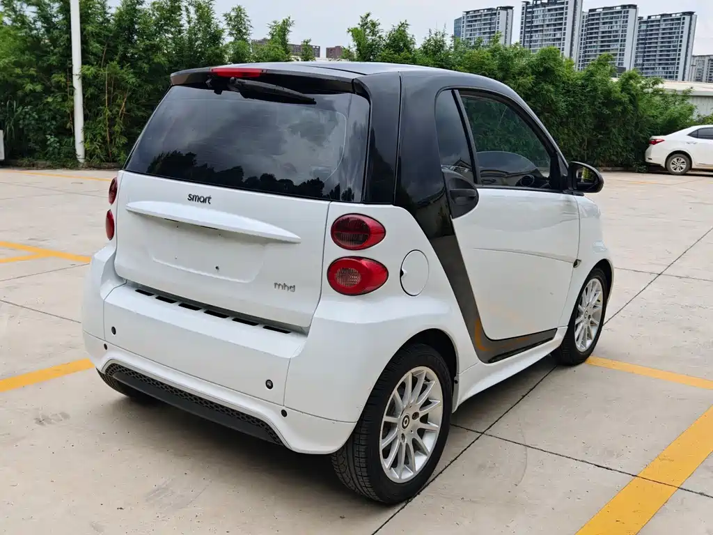 Smart fortwo 1.0 MHD Hardtop Comfort Edition, фото 5