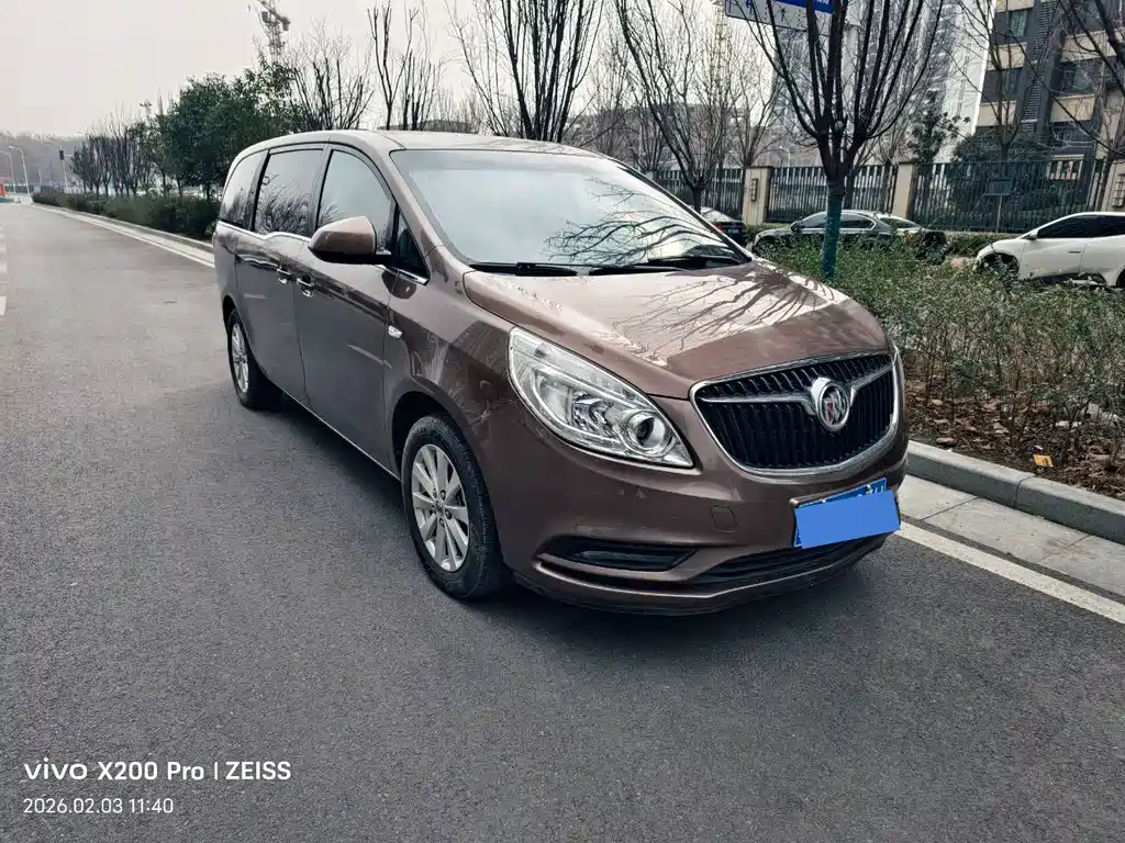 Buick GL8 2019