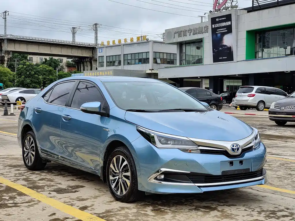 Toyota Corolla 2016 1.8L E-CVT Elite