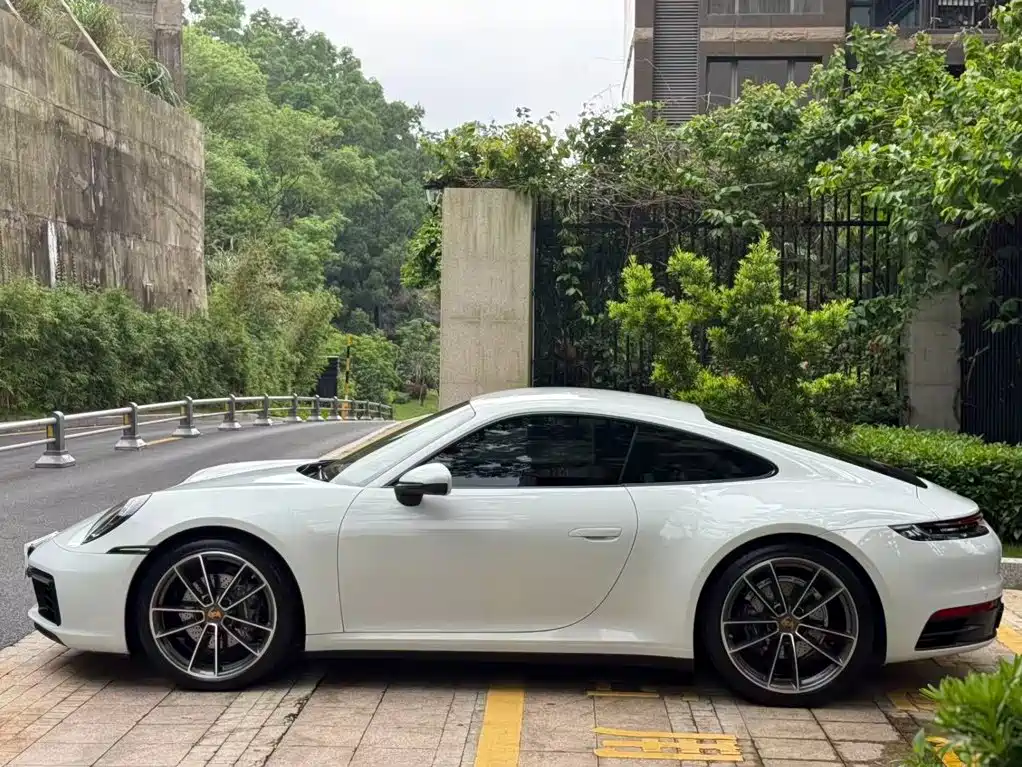 Porsche 911 — миниатюра 7