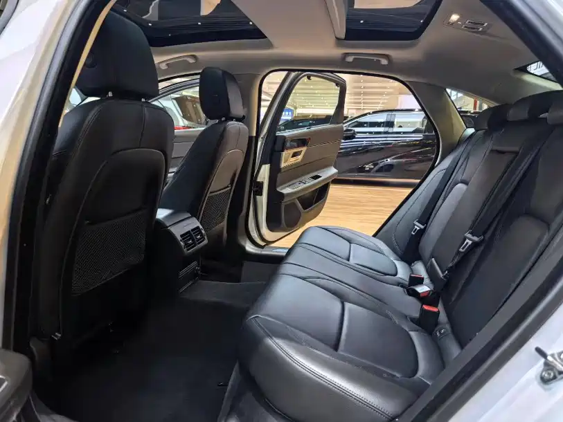 Jaguar XFL 2020 XFL 2.0T P200