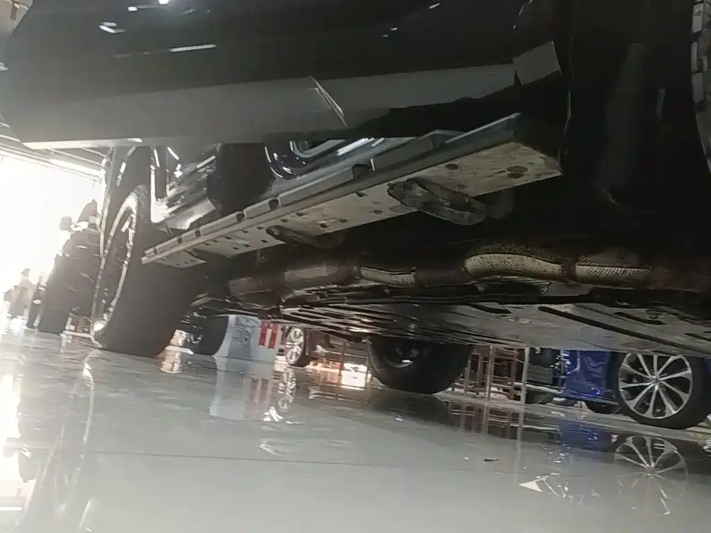 Tank Tank 400 New Energy — миниатюра 21