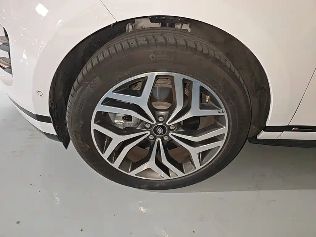 Land Rover Evoque — миниатюра 23