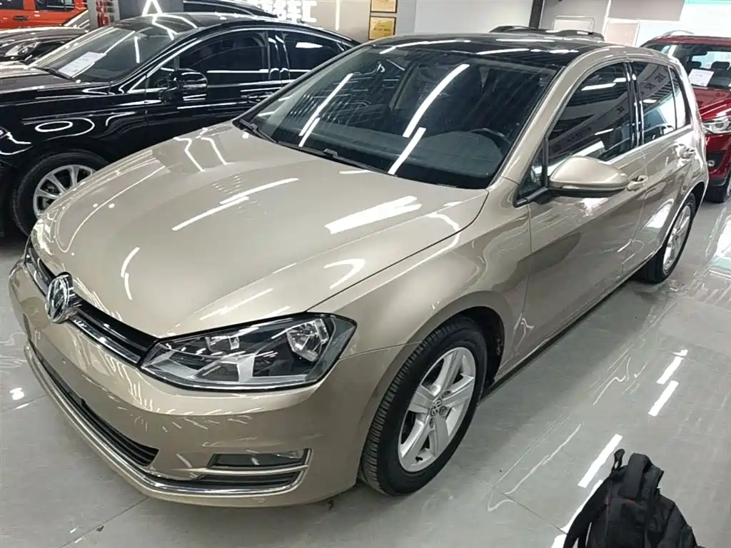 Volkswagen Golf 2014