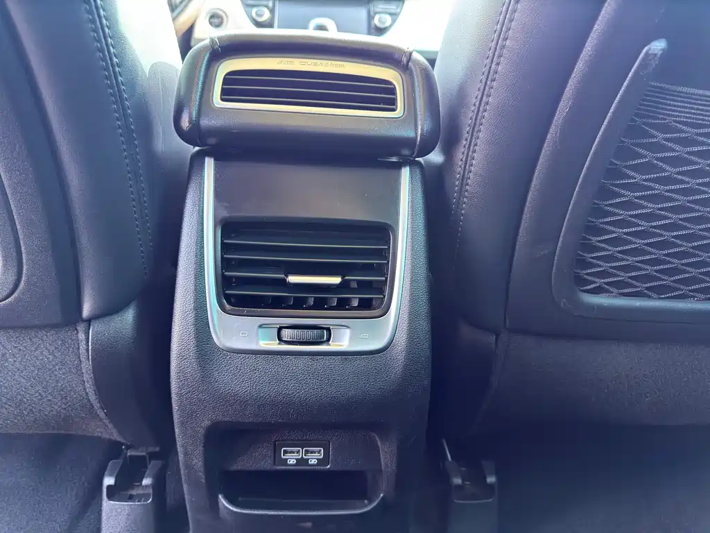 GEELY AUTOMOBILE BOYUE