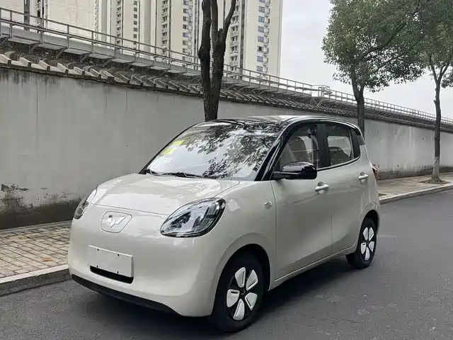 WULING HONGGUANG MINIEV 2025