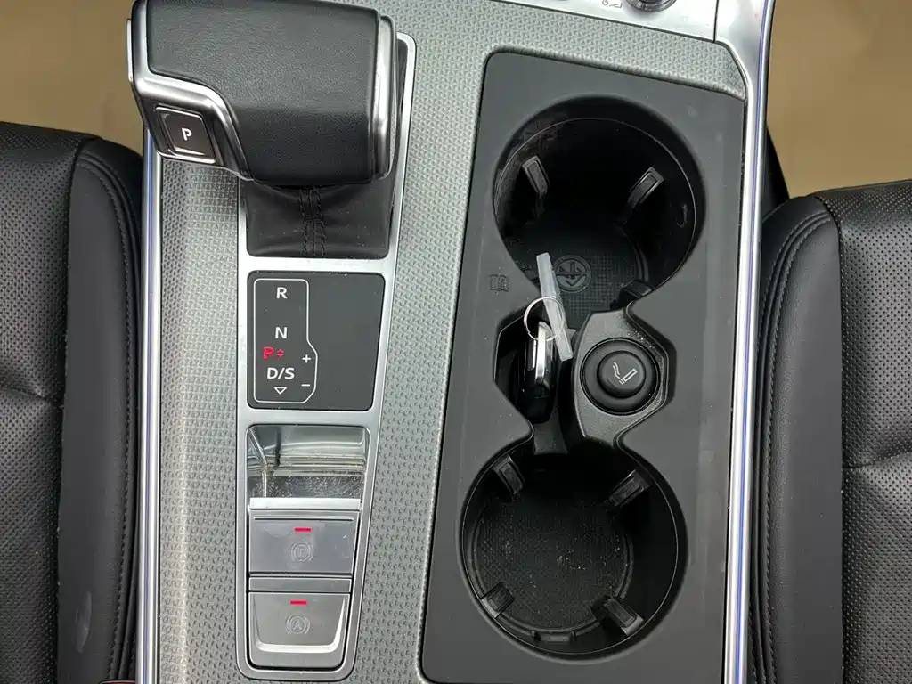 Audi A6 (Import) — миниатюра 19
