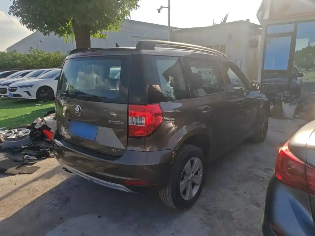 Skoda Yeti — миниатюра 7