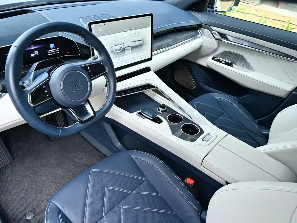 ZEEKR EXTREME KRYPTON 001