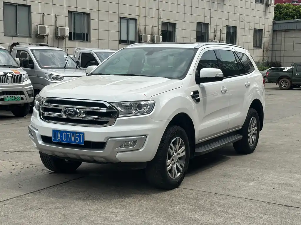 Купить Ford Everest