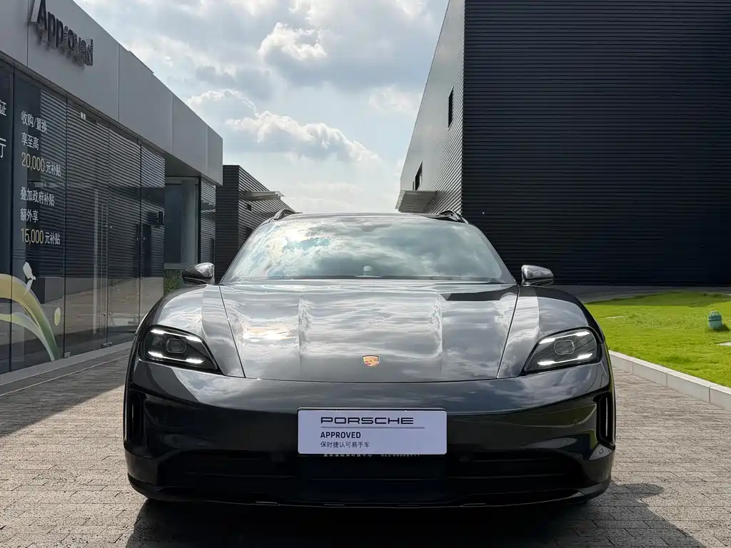 Porsche Taycan 2024 Taycan 4 Cross Turismo