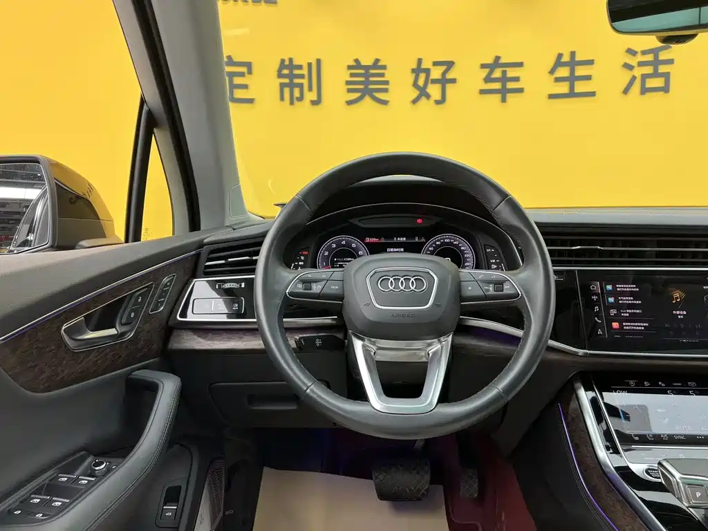Audi Q7 — миниатюра 16