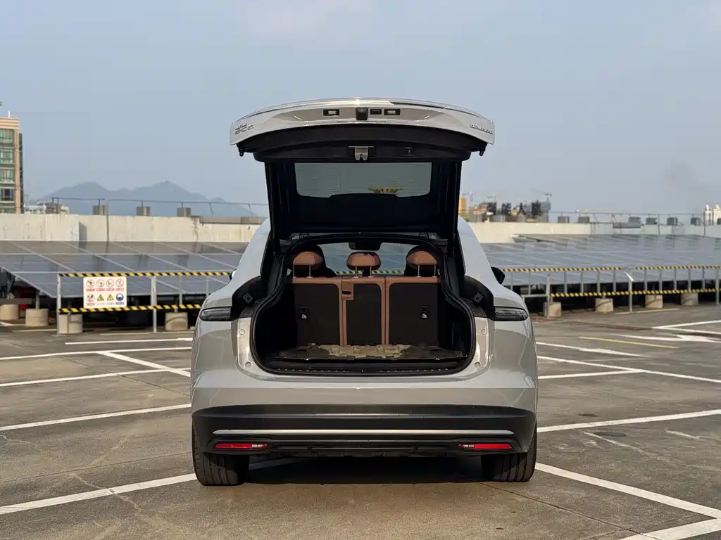 NIO EC6 — миниатюра 7