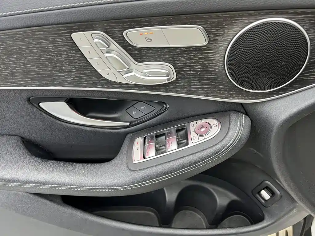 Mercedes-Benz GLC Coupe — миниатюра 16