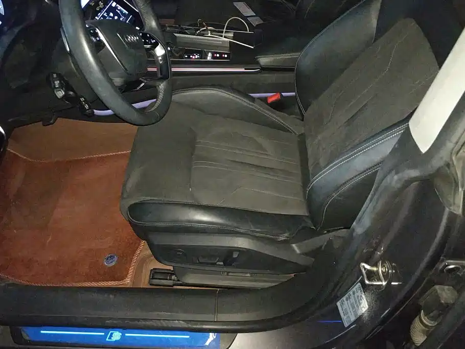 Audi A7L 2022 45 TFSI S-line