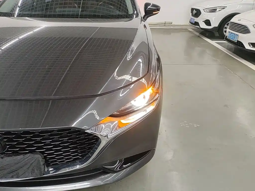 Mazda 3 Axela — миниатюра 24