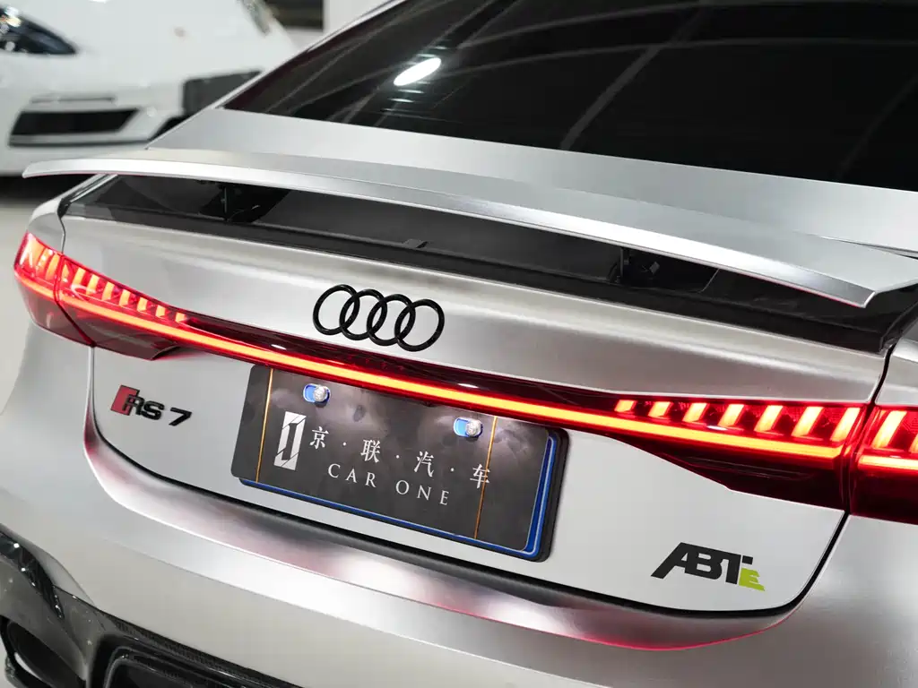 AUDI RS 7